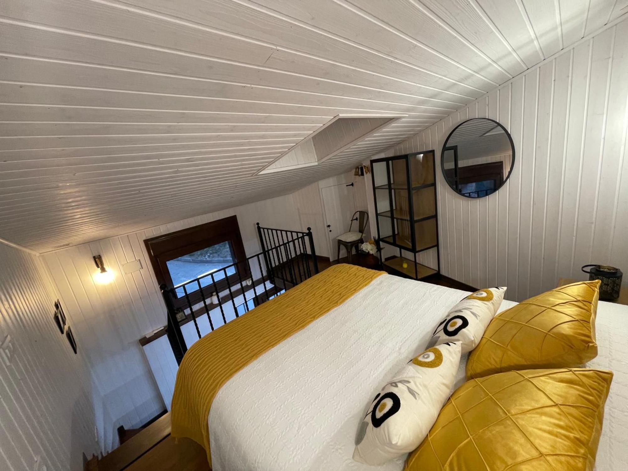 Triana Apartment Villarejo del Valle Екстериор снимка